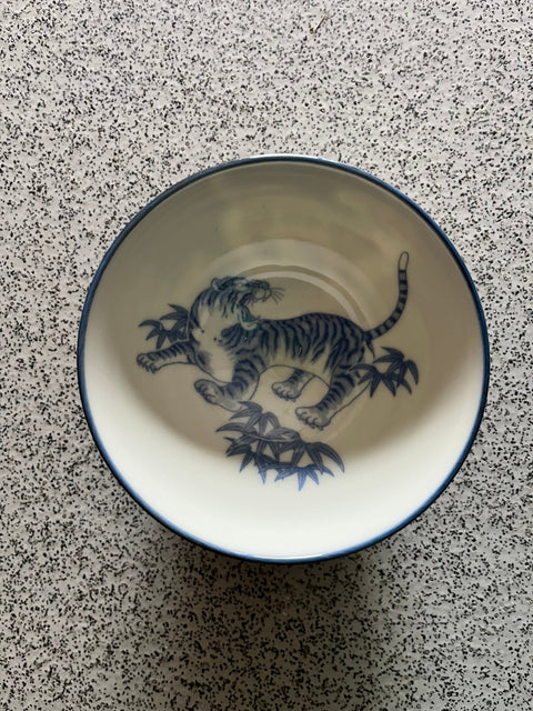 Japanese Ceramics Bowl Tiger